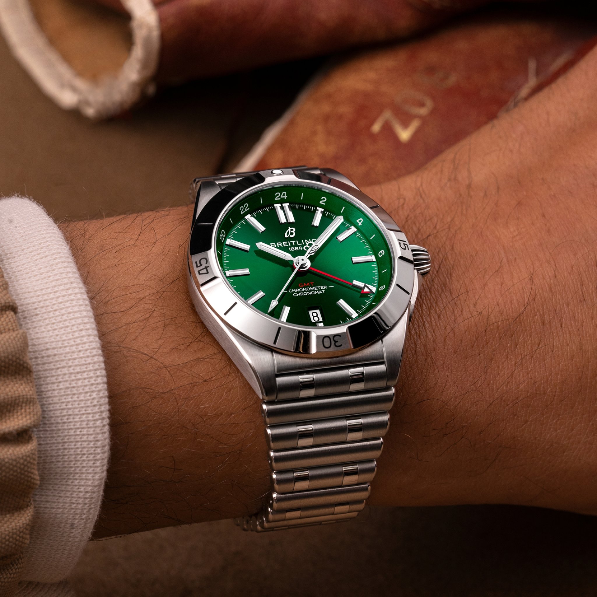The all-purpose elegant sports watch