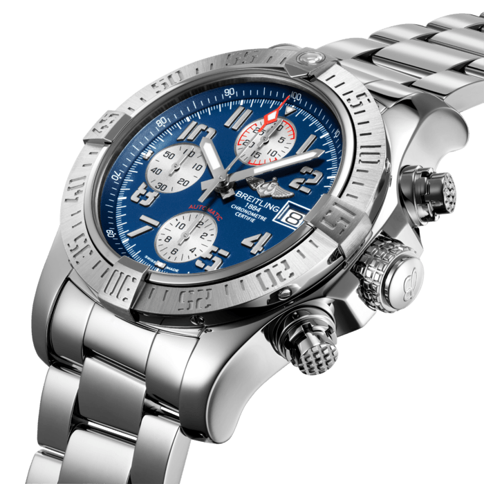 The embodiment of power in action, the Avenger II chronograph comes in several dial colors (black, blue and grey) with stencil-type numerals or hour-markers, on a rubber strap or on a bracelet. The steel case, water-resistant to 300 m (1,000 ft), with screwed-in pushpiece guards, houses a self-winding chronograph caliber that is officially chronometer-certified like all Breitling calibers. The titanium caseback bears a conversion scale for Anglo-Saxon and metric measurements. A model of reliability, efficiency and outstanding ergonomics.