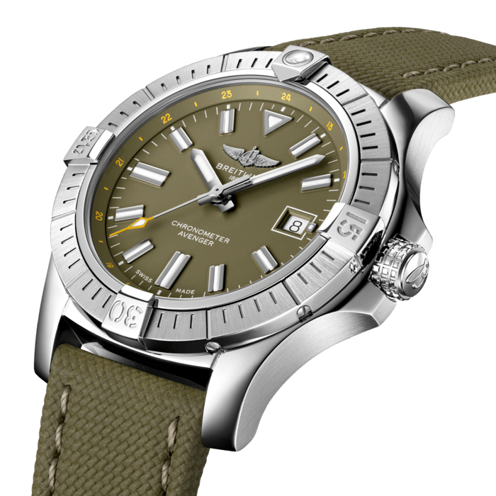 Bold, extremely robust and shock resistant, the Avenger Automatic 43 features a clean dial offering optimal legibility. As a true Breitling Avenger, it can be used wearing gloves and offers unrivalled safety and reliability to any airborne adventurer. The Avenger Automatic 43 features a sturdy 43mm stainless-steel case, colorful dial and a choice of a stainless-steel bracelet, or matching military leather strap that fits either a stainless-steel pin buckle or folding clasp. Thanks to its rugged bezel and its special grip-pattern on the crown, the Avenger Automatic 43 can be easily operated wearing gloves.