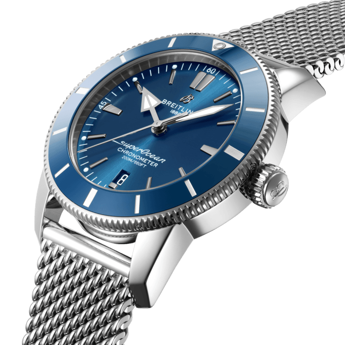 Inspired by the original Superocean from the 1950s, the Superocean Heritage combines iconic design features with a modern touch. Sporty and elegant, the Superocean Heritage is a true embodiment of style at sea.
Featuring the iconic triangular-shaped hands as well as a unidirectional bezel with a polished ceramic ring, the Superocean Heritage is an elegant looking diver’s watch. Available in a variety of sizes and materials including stainless steel and 18k red gold, the Superocean Heritage B20 Automatic features a range of black or blue dials. Offered either with a matching mesh bracelet, or a “mesh-styled” rubber strap fitting a folding buckle, this Superocean Heritage is powered by the Breitling Manufacture Caliber B20, a COSC-certified chronometer based on the Tudor Caliber MT5612.