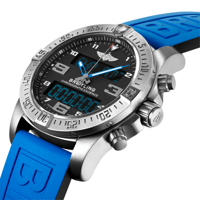 In creating its first connected chronograph, Breitling places the smartphone in the service of the watch so as to enhance its functionality. The Exospace B55 houses an exclusive caliber equipped with a range of original functions tailor-made for pilots and yachtsman: an electronic tachymeter, a ”countdown/countup“ system, a “chrono flight” and “chrono regatta” device for recording flight and regatta times, respectively, while memorizing departure and arrival times. The user-friendliness of this model is enhanced by the simple and logical control mode, and two ultra-legible LCD screens with backlighting system that can be activated by pressing the crown or tilting the wrist. This futuristic, high-tech innovation features a titanium case with rider-tab bezel as well as a sturdy, sporty strap.