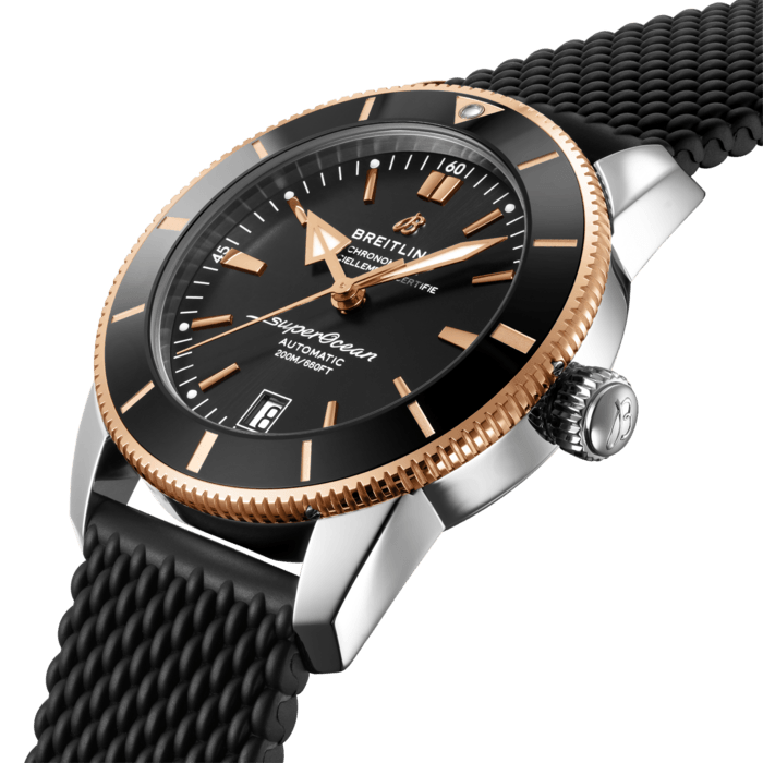 Inspired by the original Superocean from the 1950s, the Superocean Heritage combines iconic design features with a modern touch. Sporty and elegant, the Superocean Heritage is a true embodiment of style at sea.
Featuring the iconic triangular-shaped hands as well as a unidirectional bezel with a polished ceramic ring, the Superocean Heritage is an elegant looking diver’s watch. Available in a variety of sizes and materials including stainless steel and 18k red gold, the Superocean Heritage B20 Automatic features a range of black, blue or green dials. Offered either with a matching mesh bracelet, or a “mesh-styled” rubber strap fitting a folding buckle, this Superocean Heritage is powered by the Breitling Manufacture Caliber B20, a COSC-certified chronometer based on the Tudor Caliber MT5612.